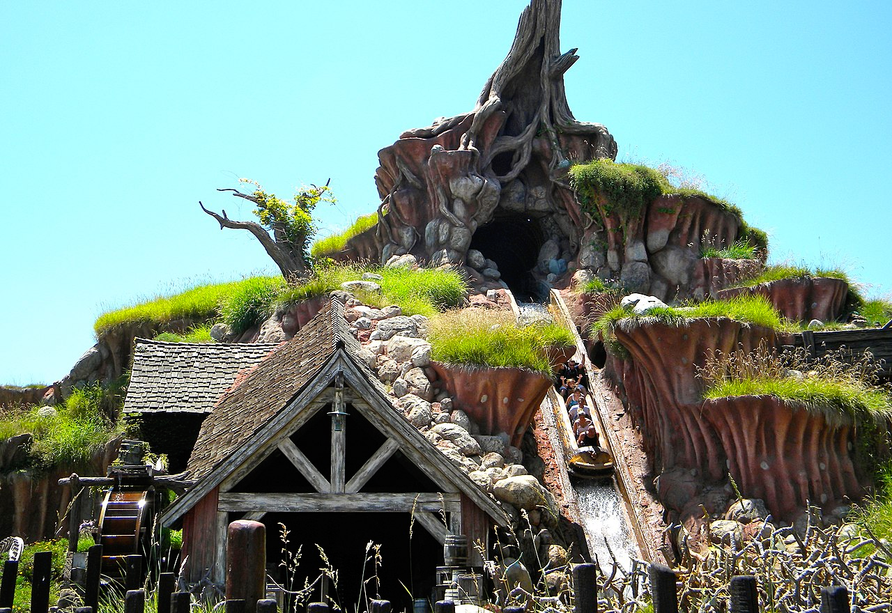 Splash Mountain At Disneyland