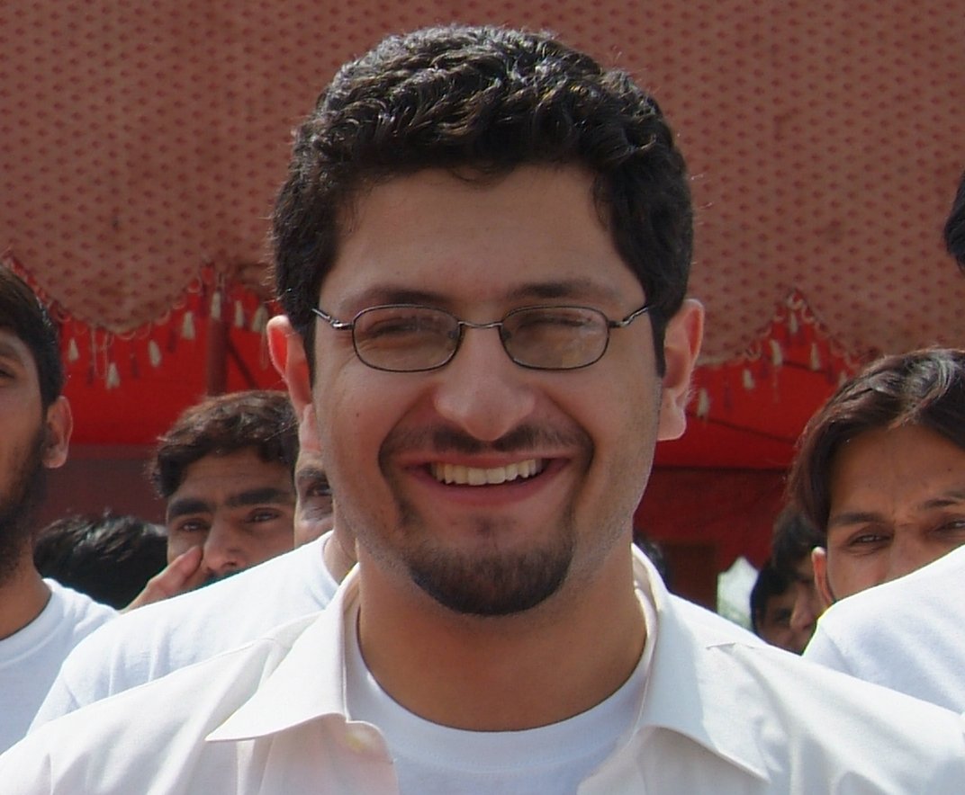 Portrait Photo of Shahzada Dawood in white outfit