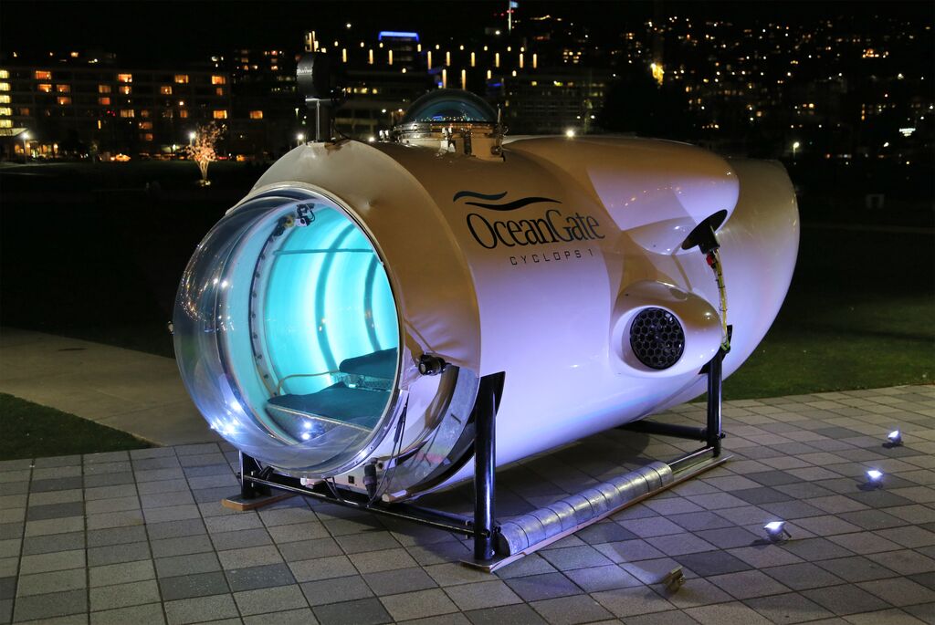 Photo of Cyclops 1 submersible on display at Seattle's MOHAI