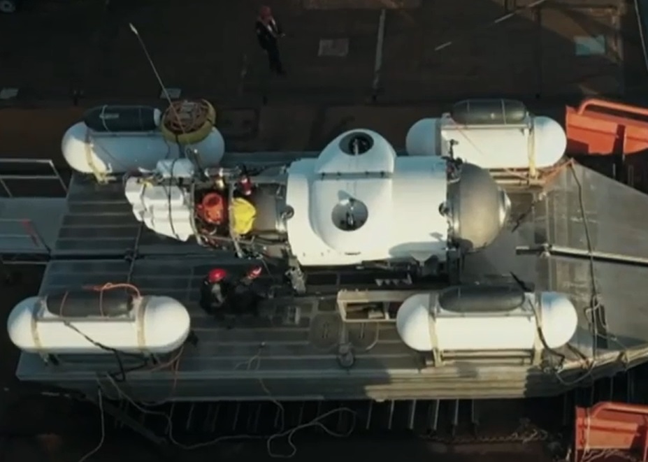 Screenshot from the documentary movie Minute by Minute: The Titan Sub Disaster (2024)