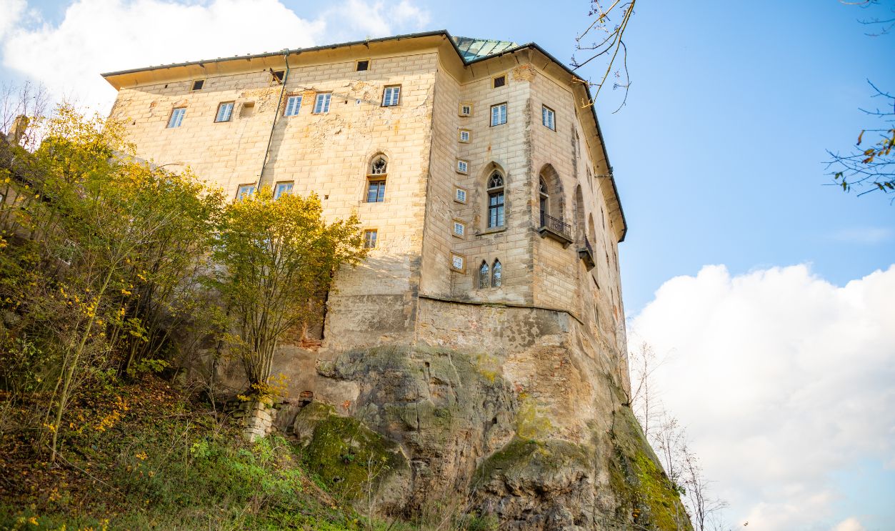 Houska Castle