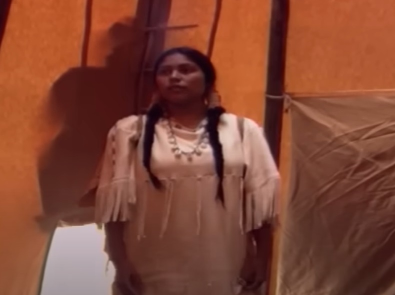 Screenshot from the film Sacagawea (2003)