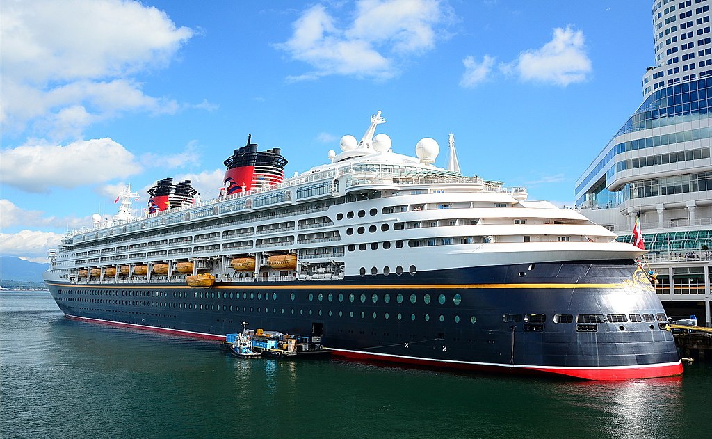 Disney cruise ship