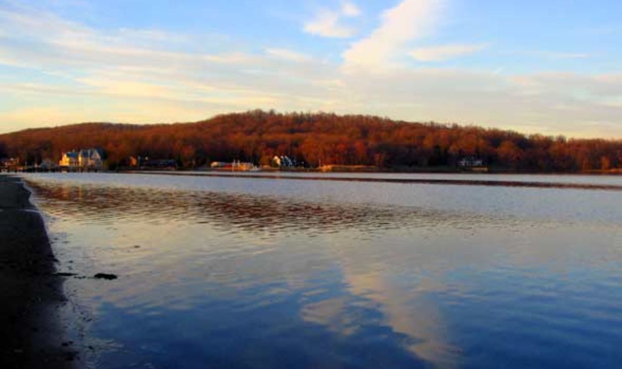 Navesink River