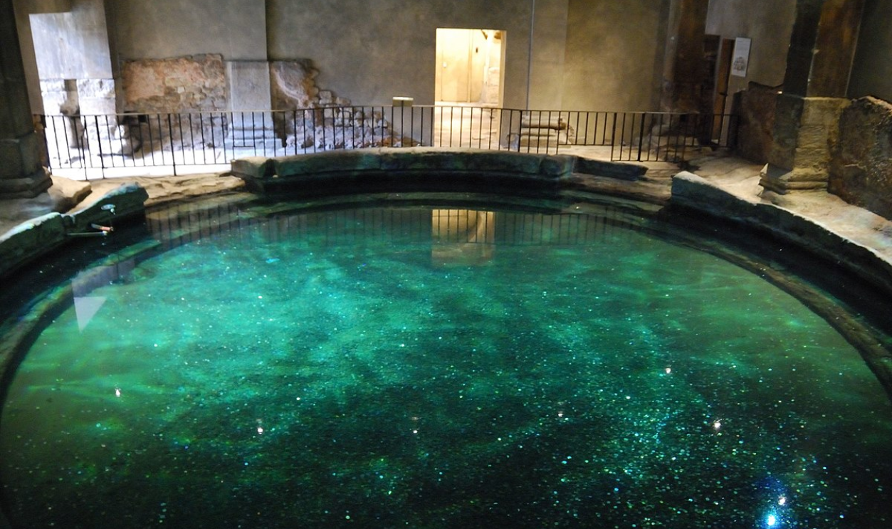 Large Cold Roman Pools