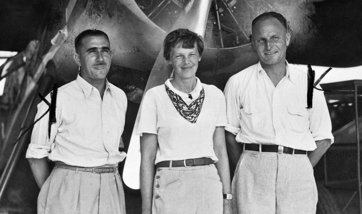 Earhart-Mantz Flying School