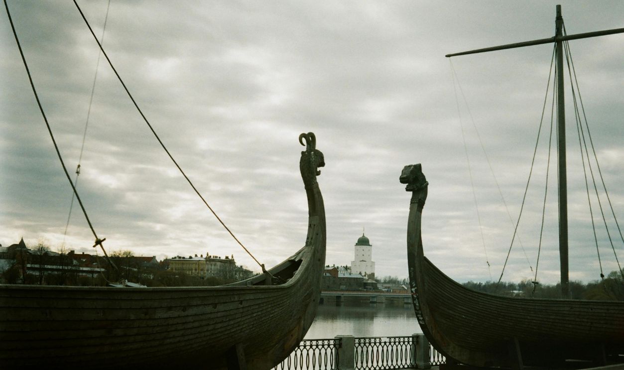 Viking Boats - 28