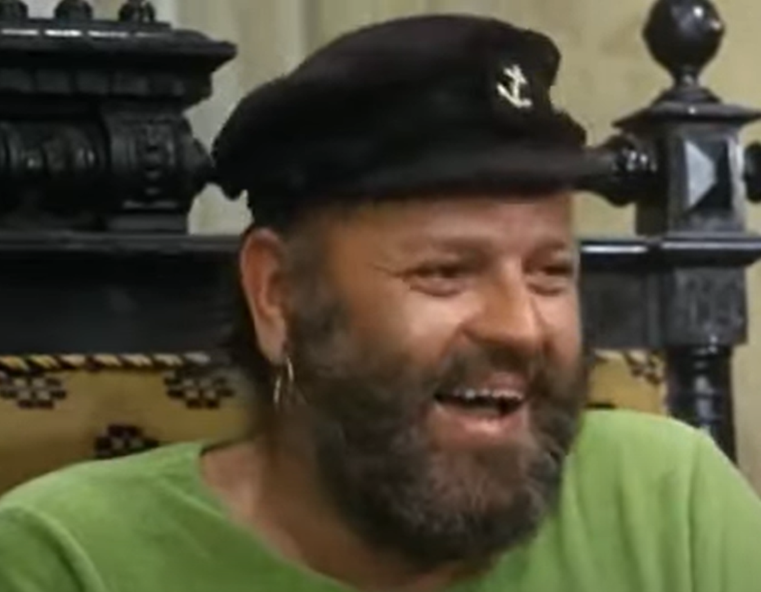 Screenshot of Capt. Longstocking smiling from - Pippi in the South Seas (1970)