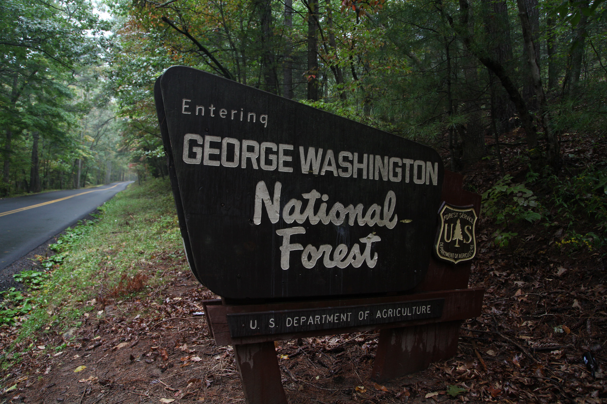 George Washington National Forest sign.