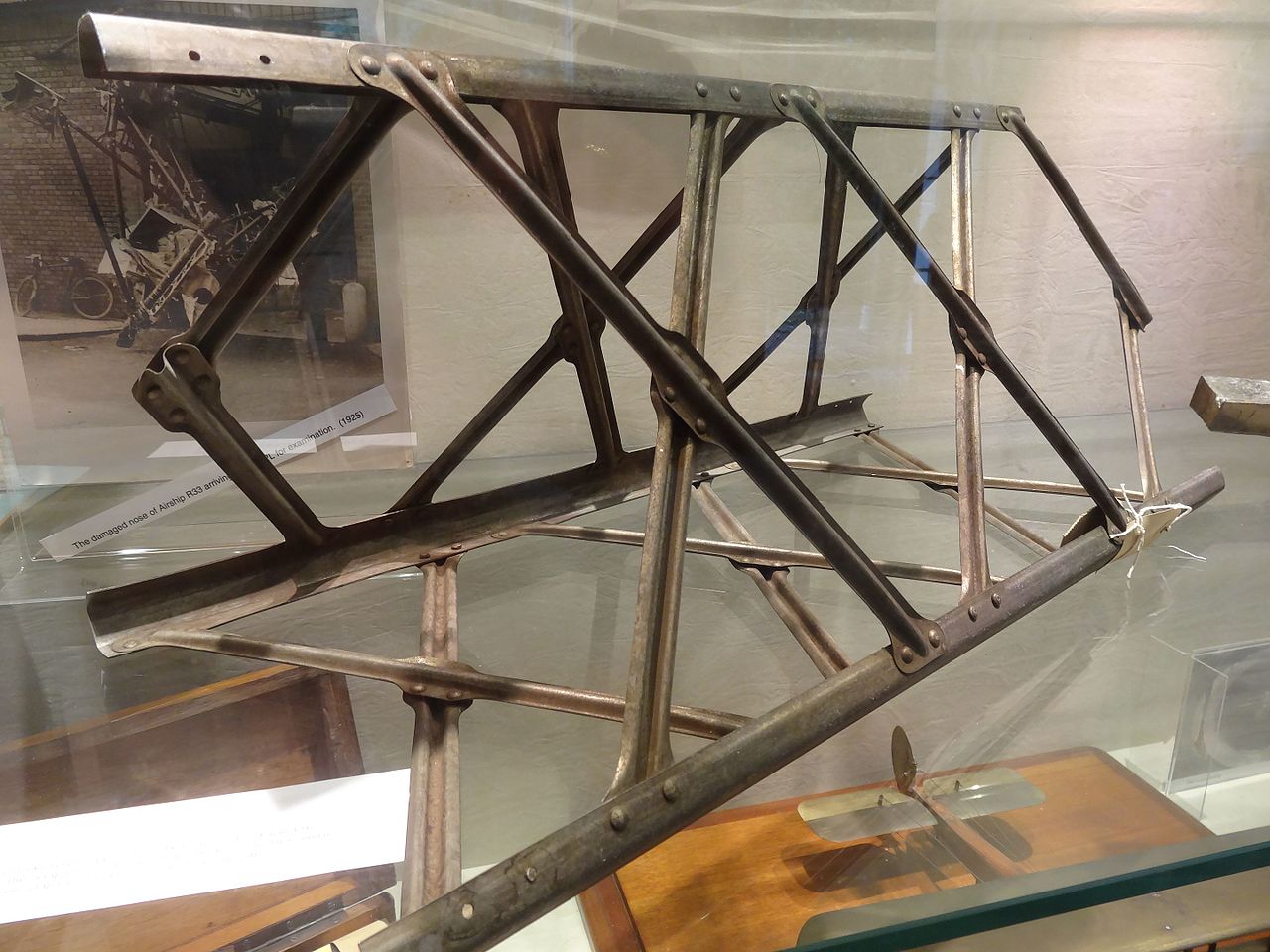 Girder from zeppelin