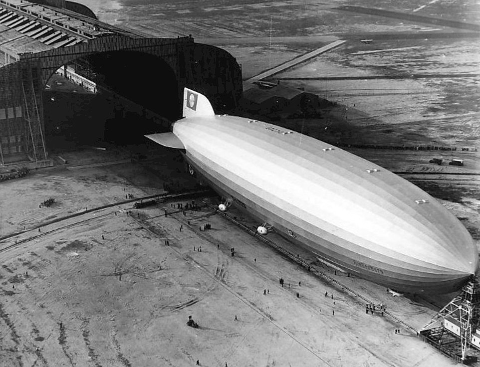 Hindenburg entering hangar at Lakehurst 1936