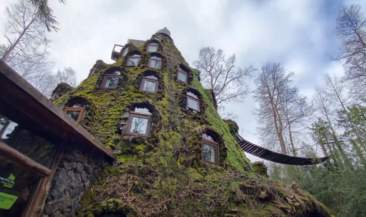 Magic Mountain Hotel