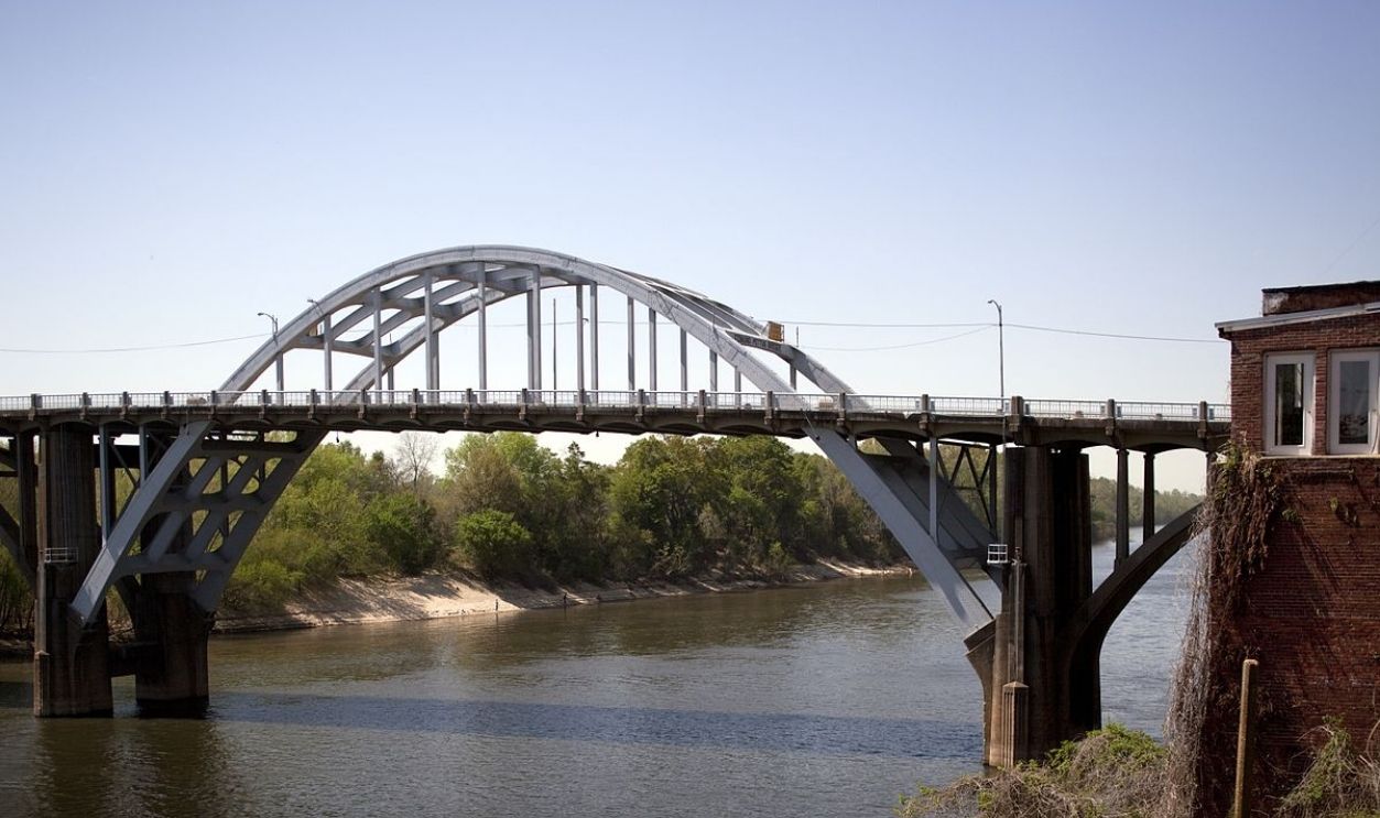 Edmund Pettus Bridge