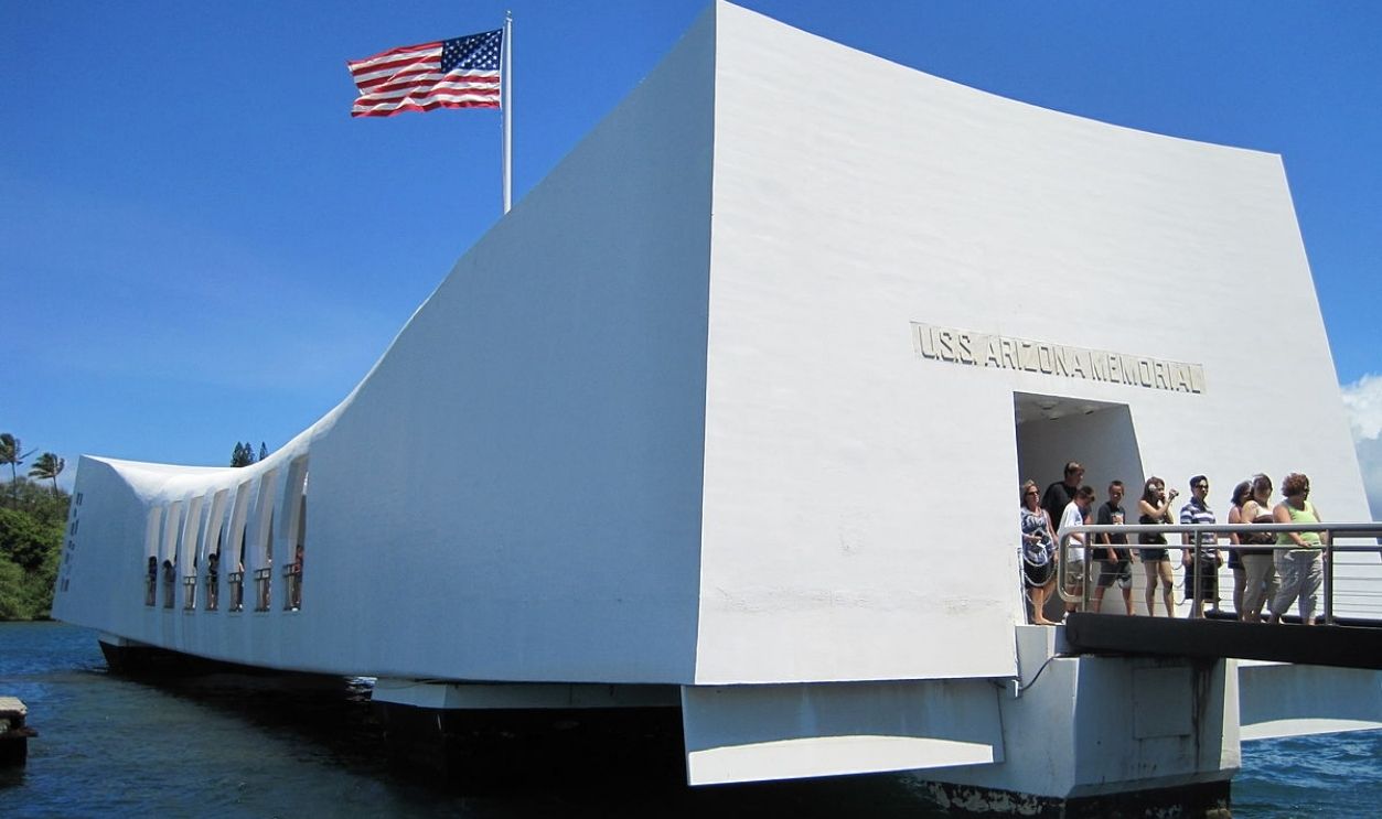 Hawaii: USS Arizona Memorial