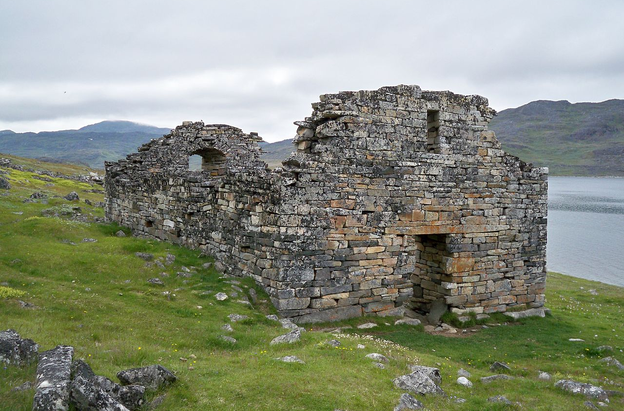 Church in the extinct settlement of Qaqortukulooq (Hvalsey)