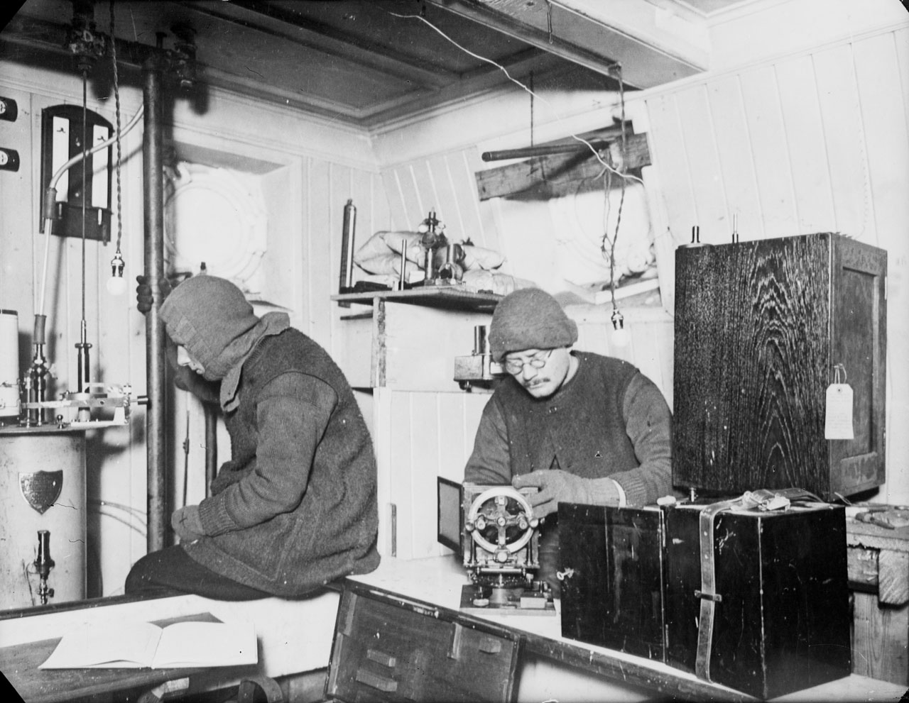 Leonard Hussey And Reginald James Working In The Laboratory Onboard Endurance (