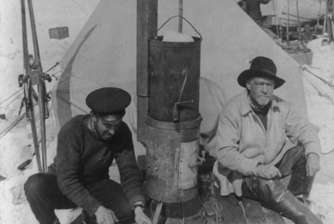 Shackleton's Expedition To The Antarctic Ocean Camp - 1916