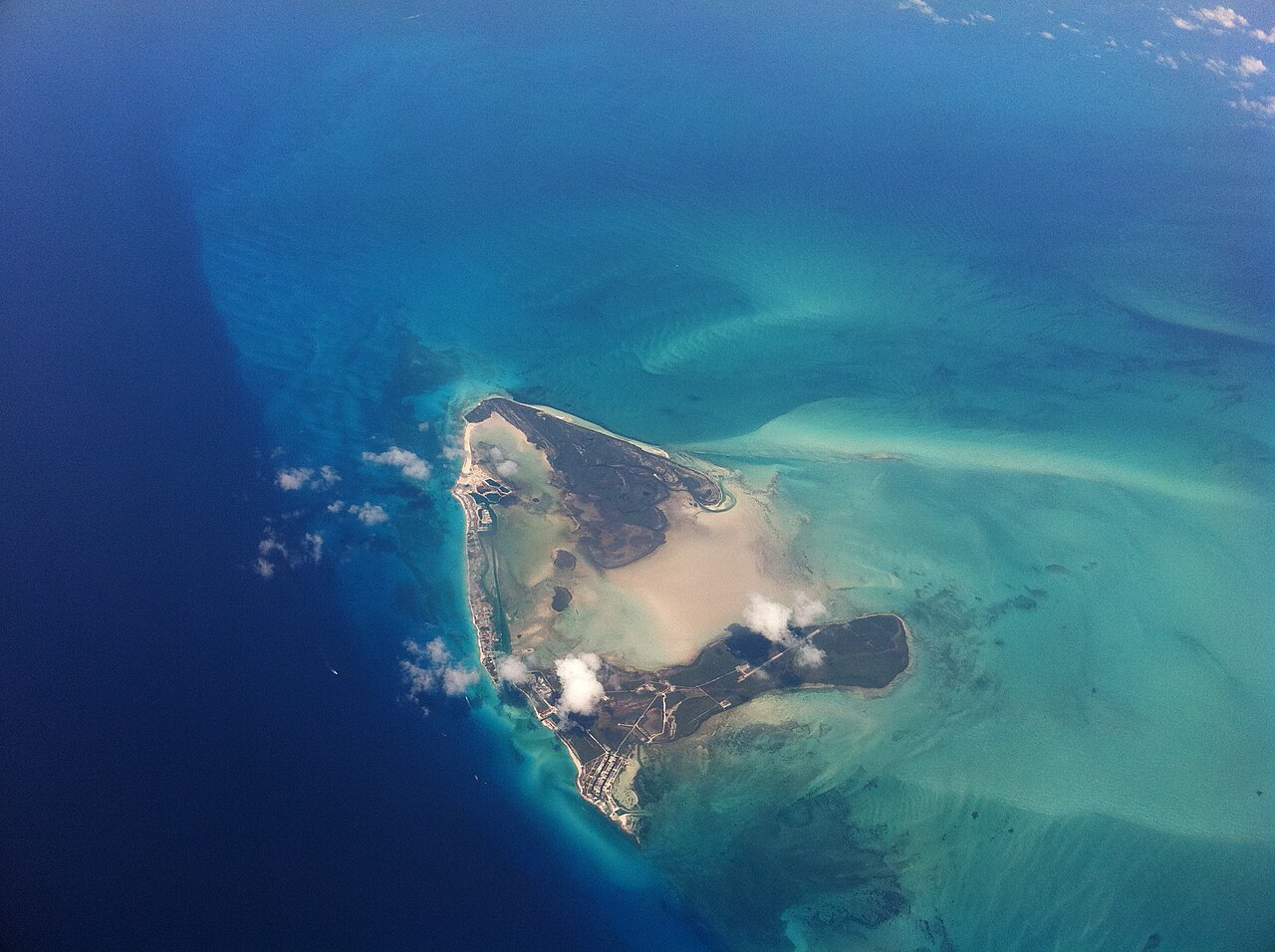 Bimini Islands From 30,000 Feet - Panoramio