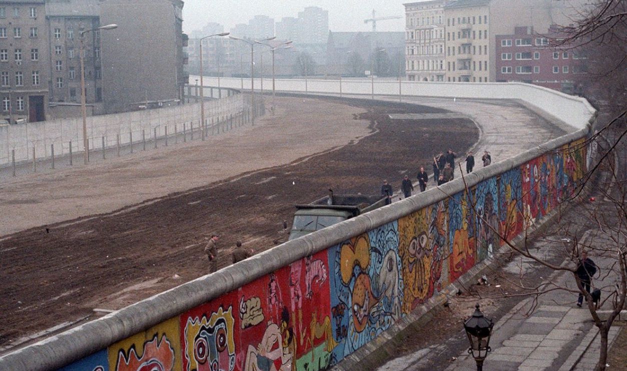 Berlin Wall Story
