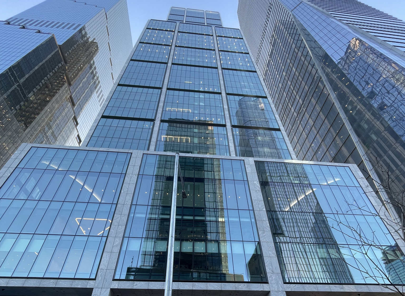 The exterior view of the 50 Hudson Yards skyscraper