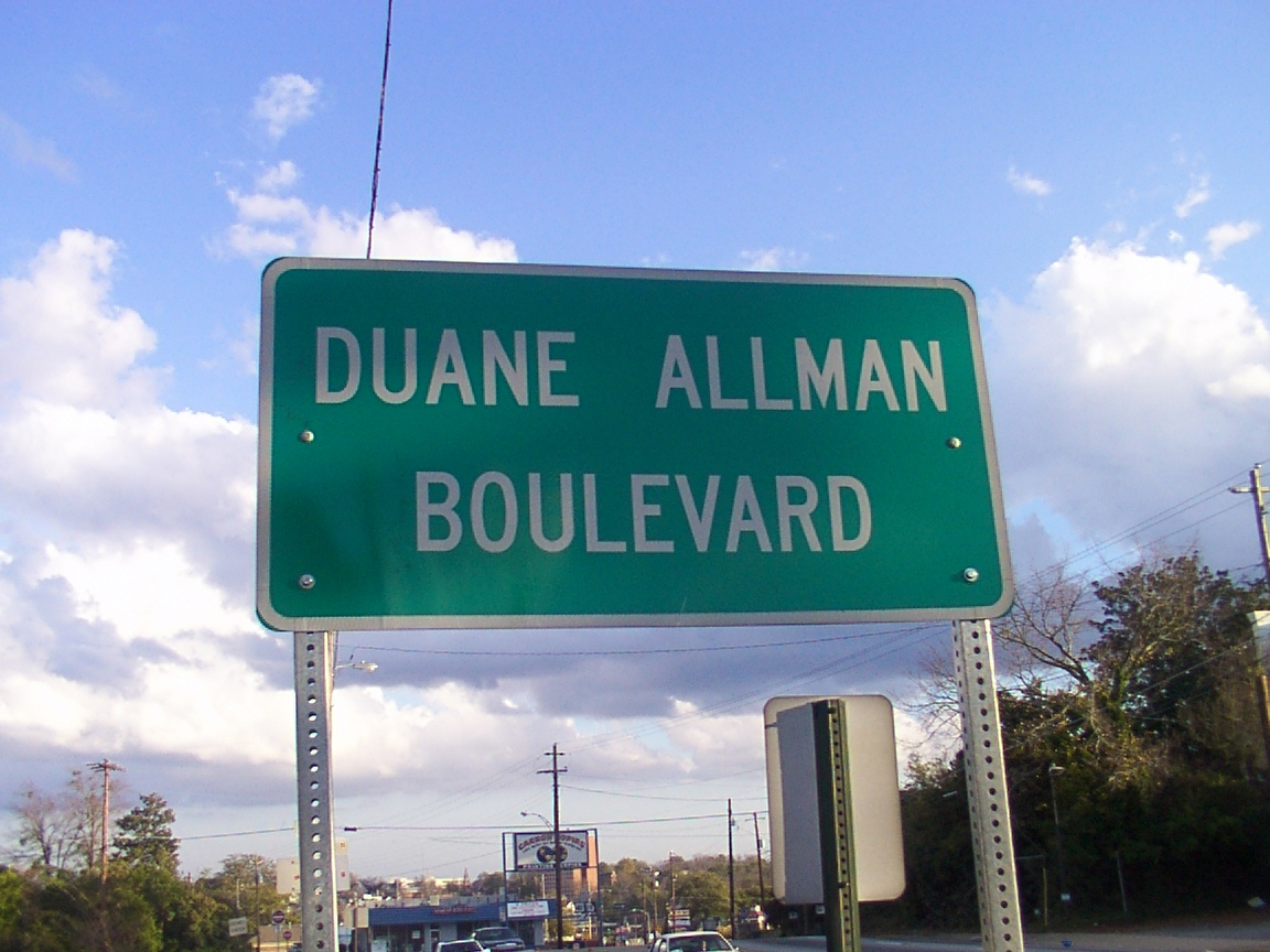 Duane Blvd