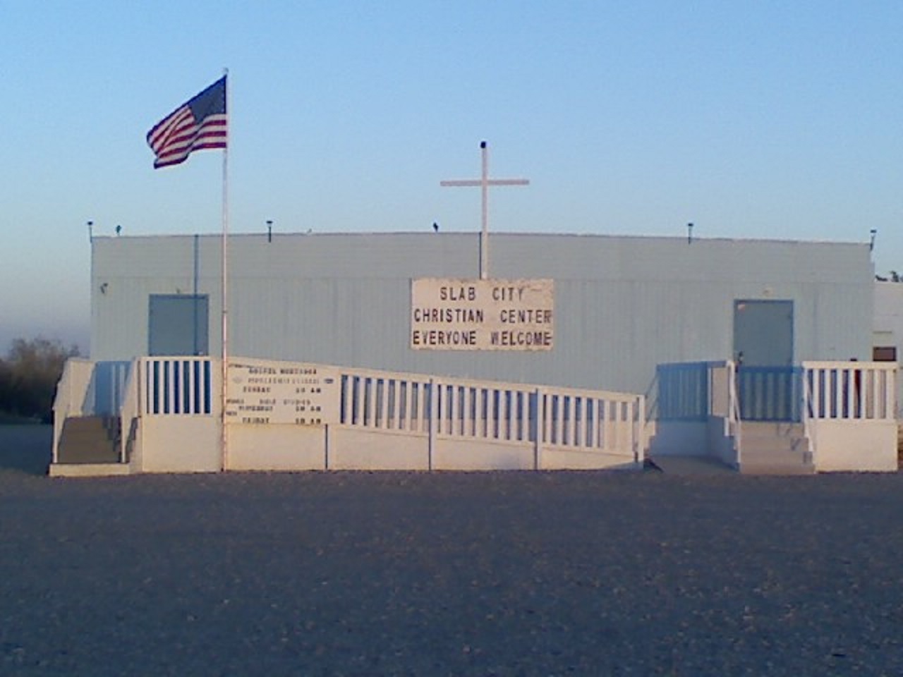 Photo of the Slab City Christian Center taken in October 2007