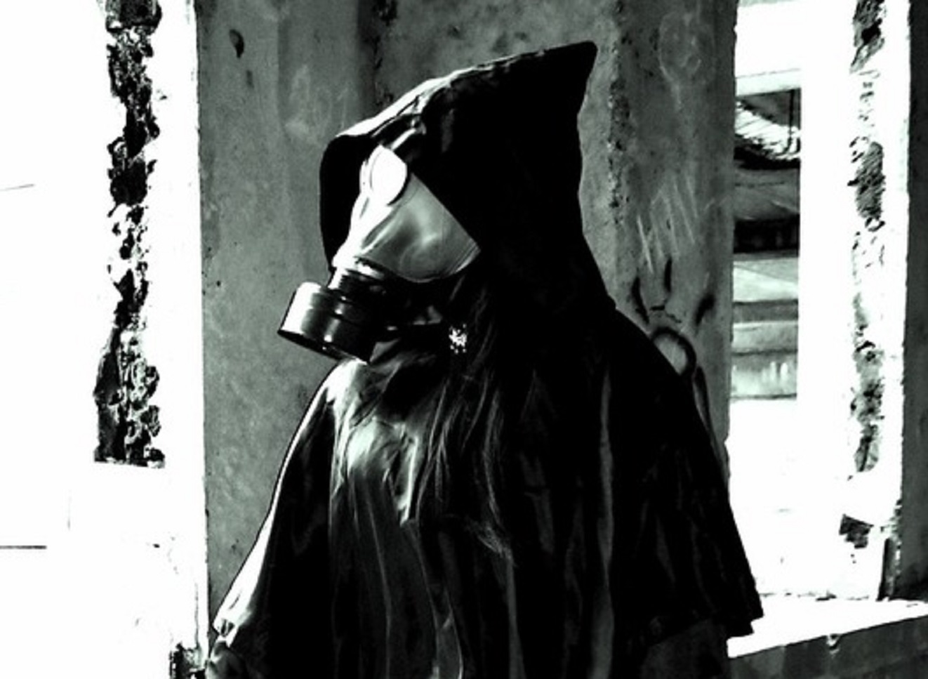 A person wearing a gas mask and a gas mask - 2016