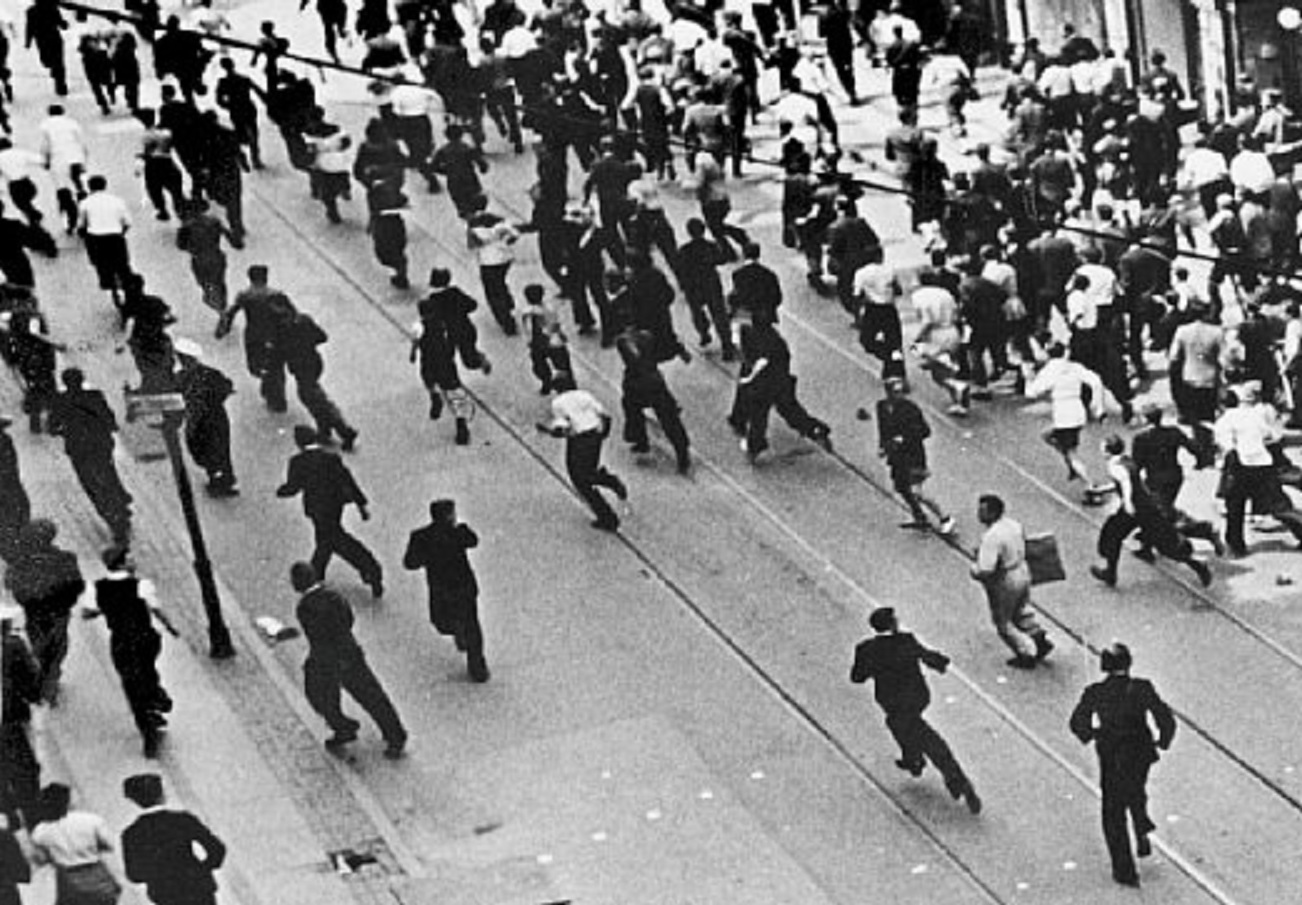 People are running on the street ,Copenhagen-1944