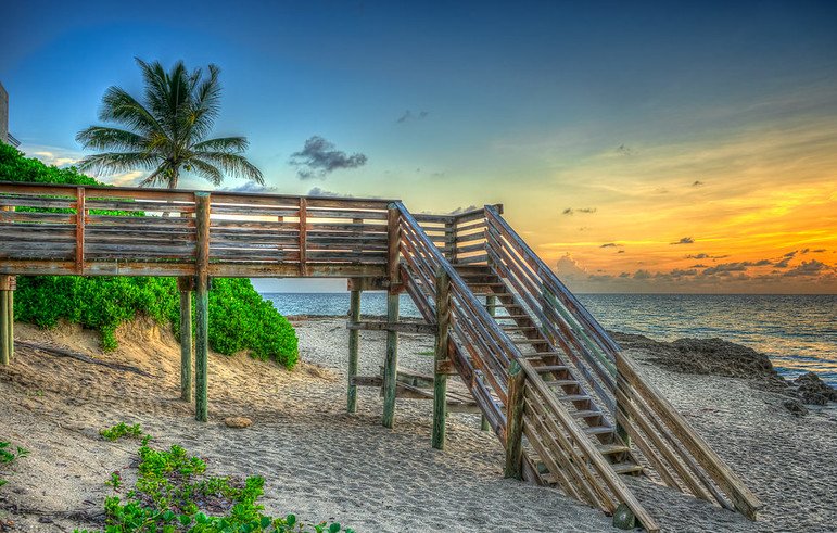 Stairs to beach Bathtub Beach Stuart Florida