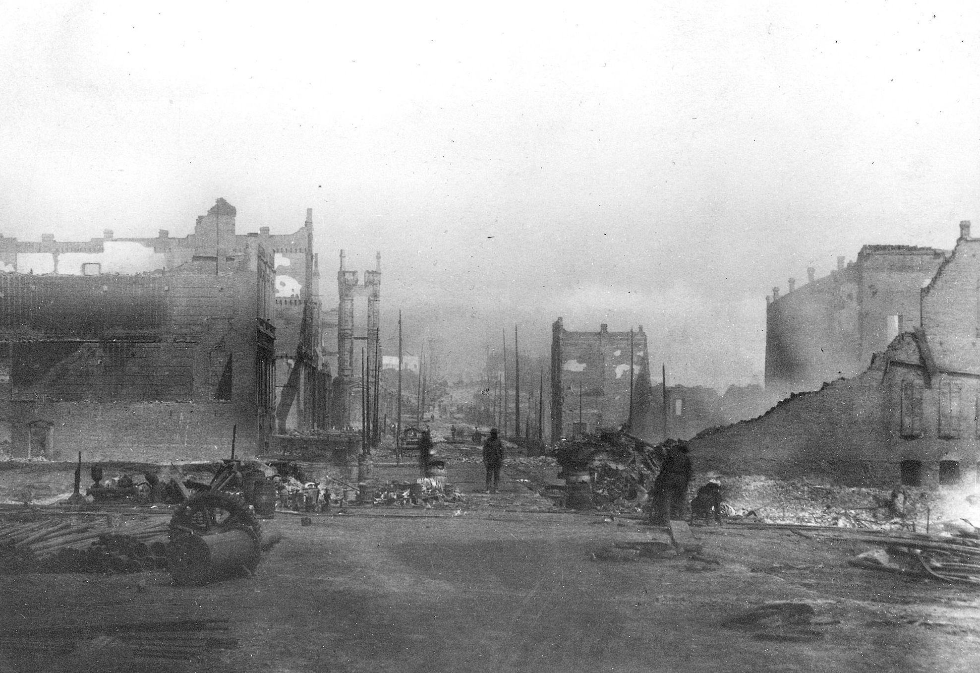 Post St, Seattle - 1889