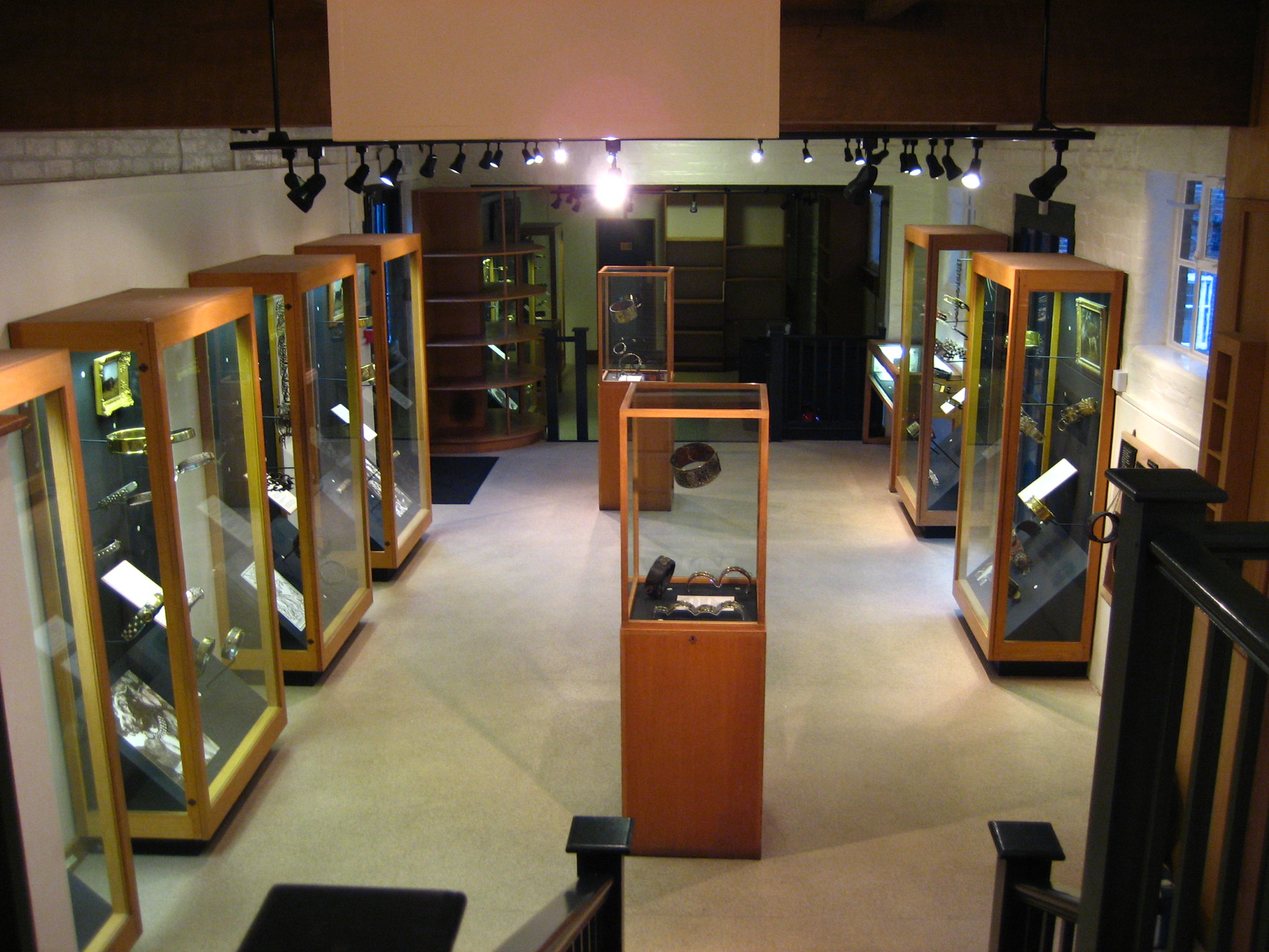 Dog Collar Museum - 2007