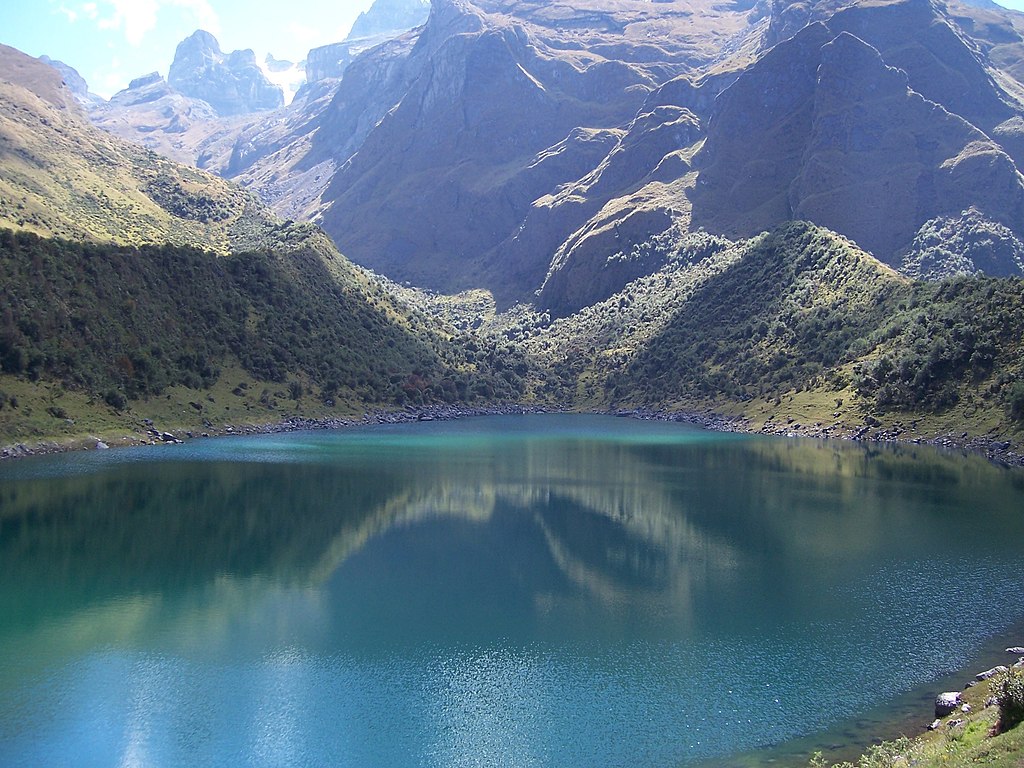 The lake Usphaqucha with the volcano Ampay in the background