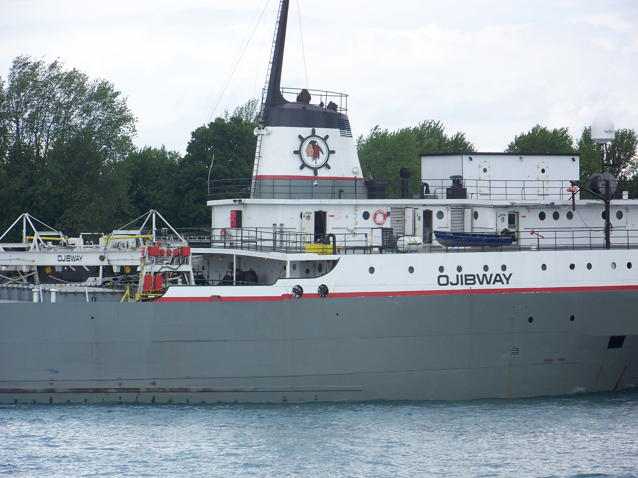 Lake Freighter Ojibway (Lower Lakes Towing) - 2008