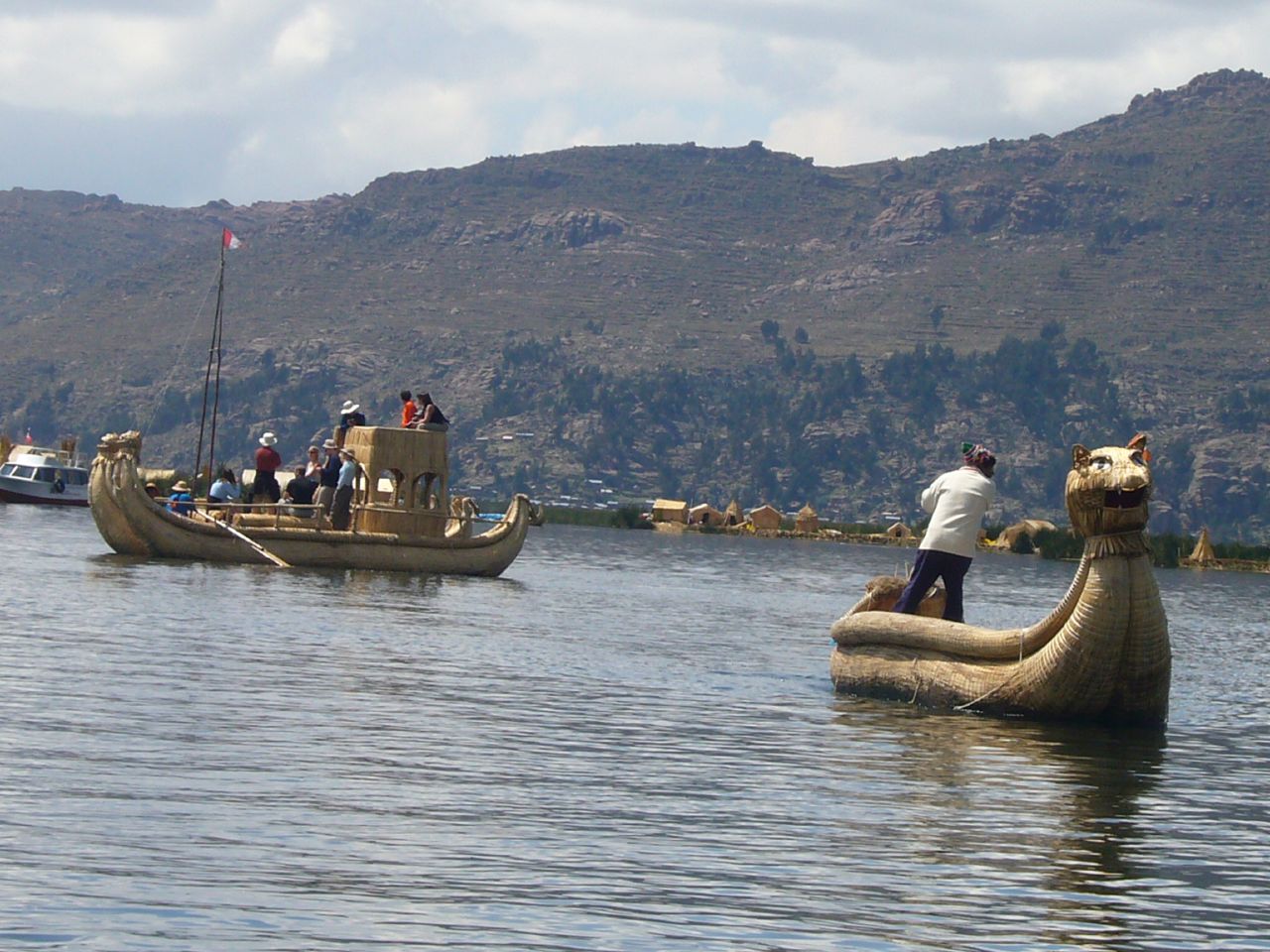 Lake Titicaca Uros totora reed boats - 2007