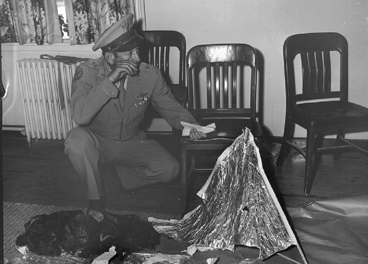 Brig General Ramey Roswell debris - 1947