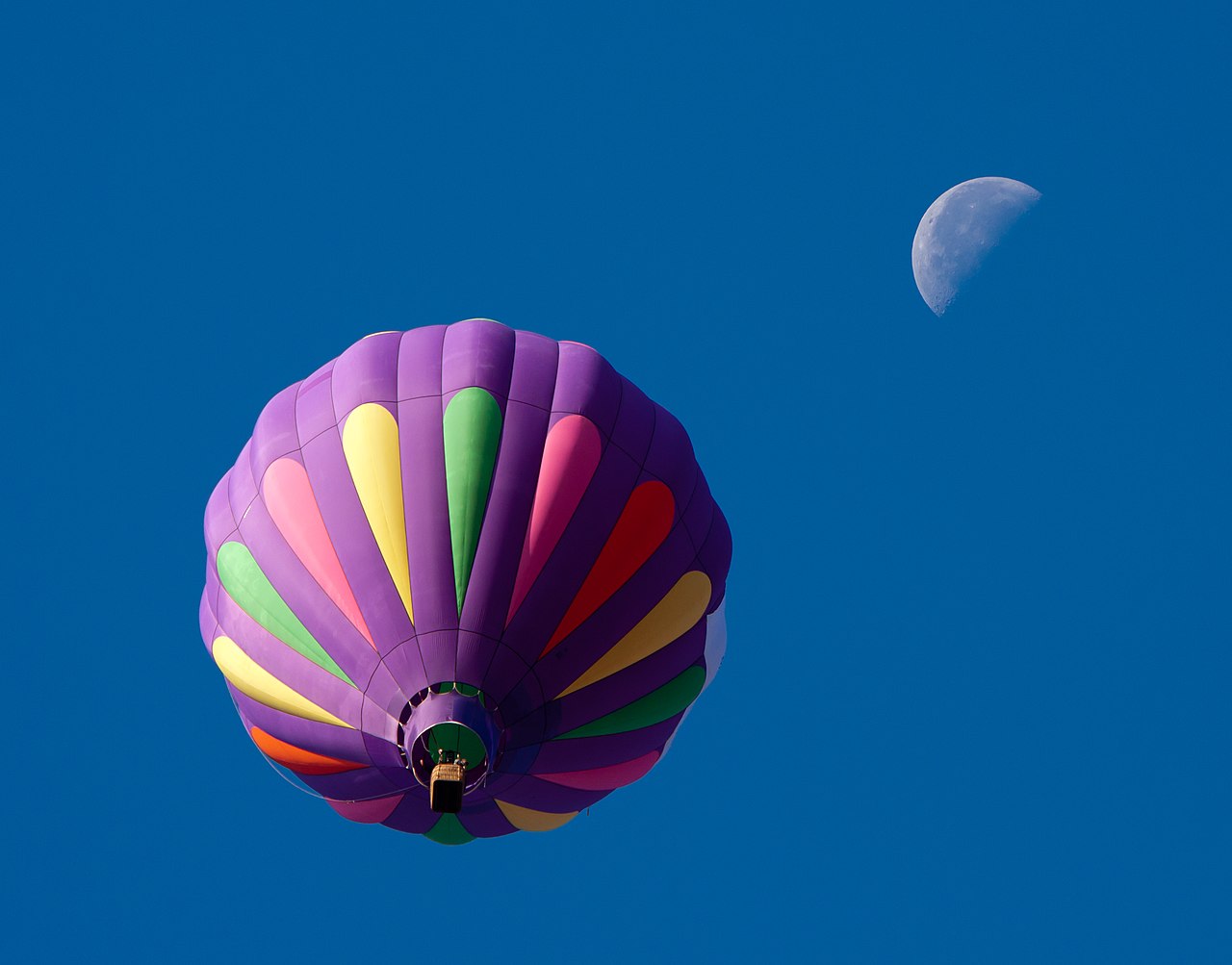 Hot air balloon and moon - 2011