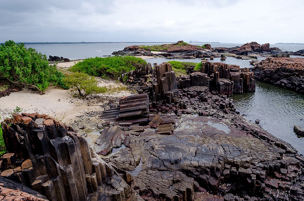 Rock formations in St. Mary's Island.