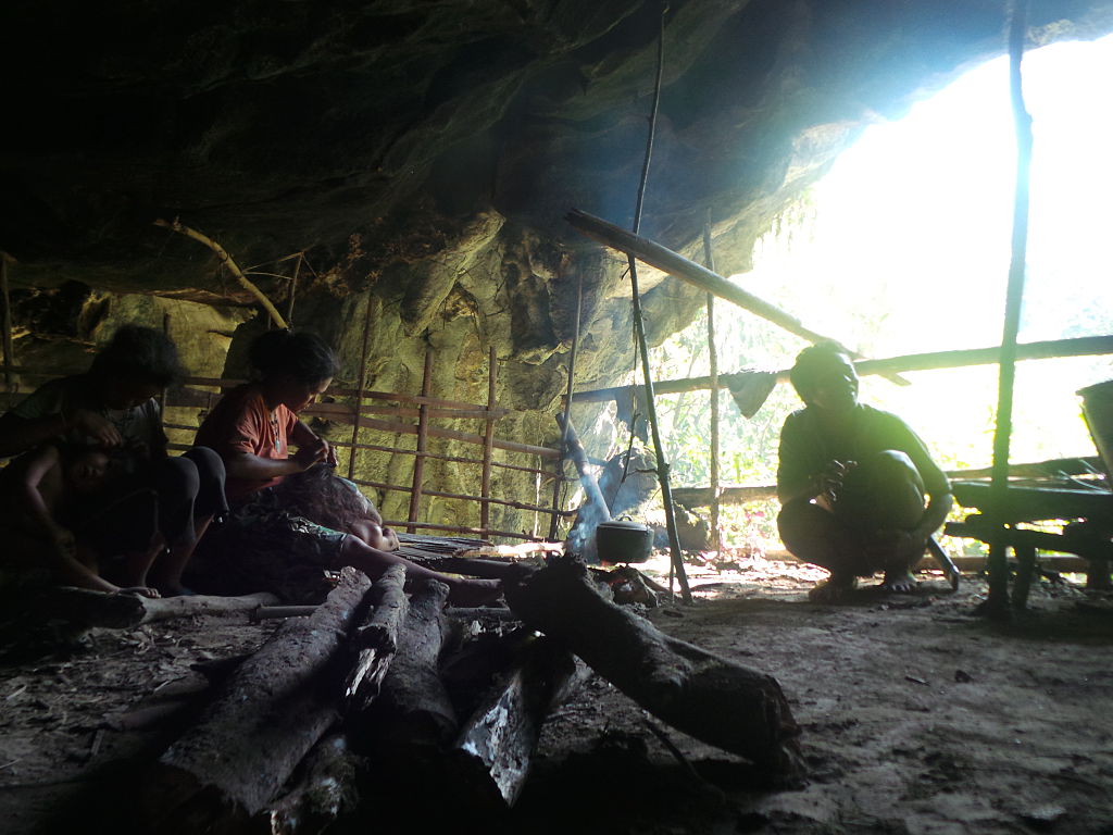 Tao't Bato are small sub-ethnic group that dwells in caves