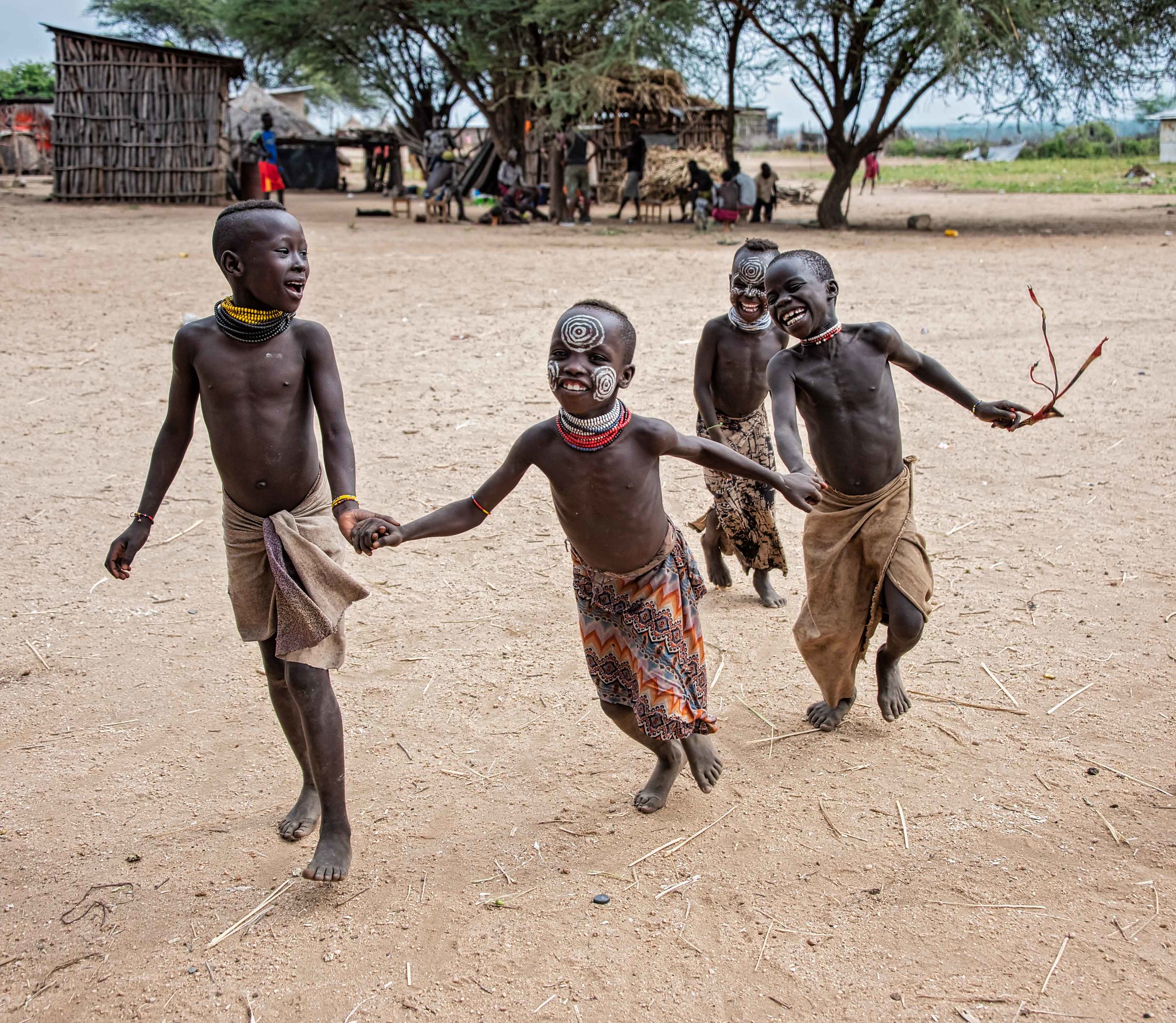 Karo Girls playing
