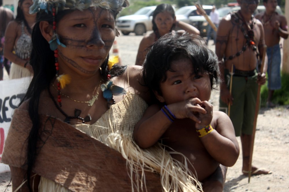 Kayapo mother and child