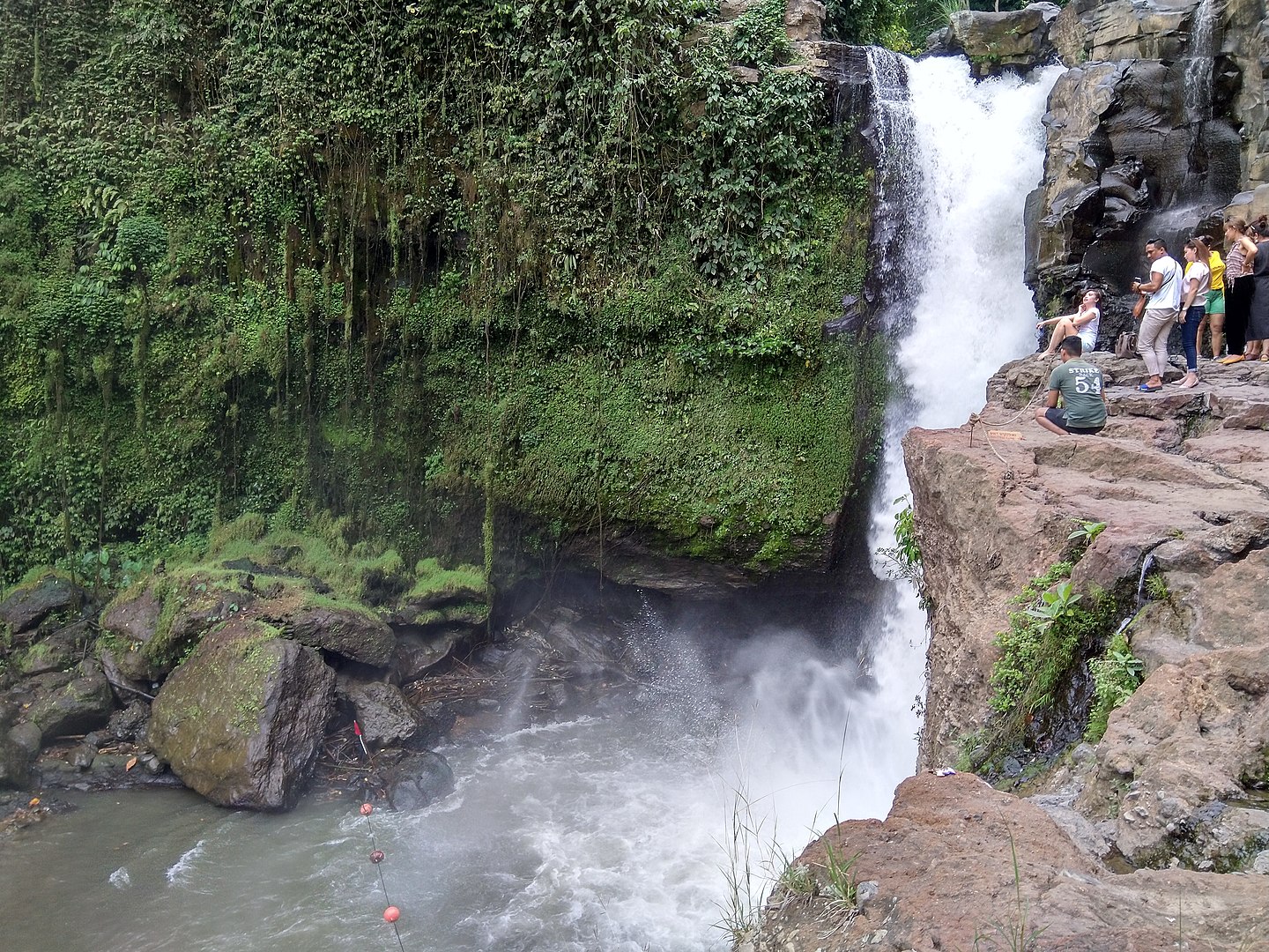 Tegenungan Waterfall Sideview