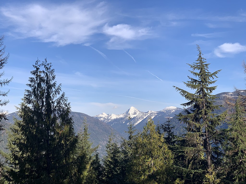 Landscape Photo of the Selkirk Mountains
