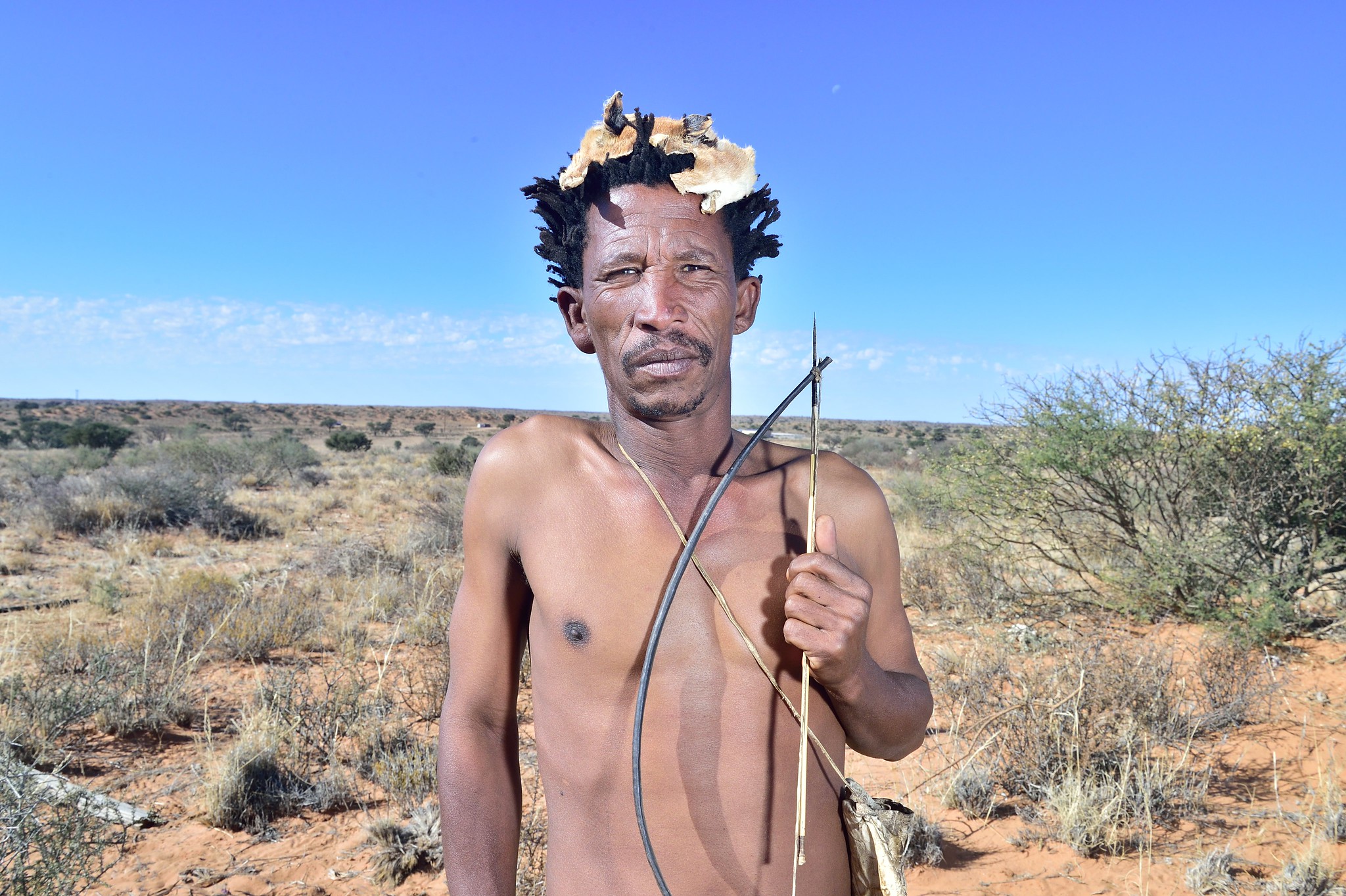 San Bushman hunting