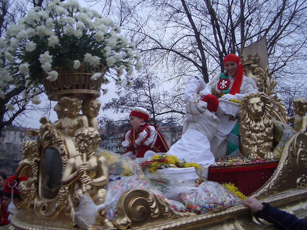 Carnival of Ivrea, La Mugnaia (The miller's daughter, heroine of the carnival) - 2008