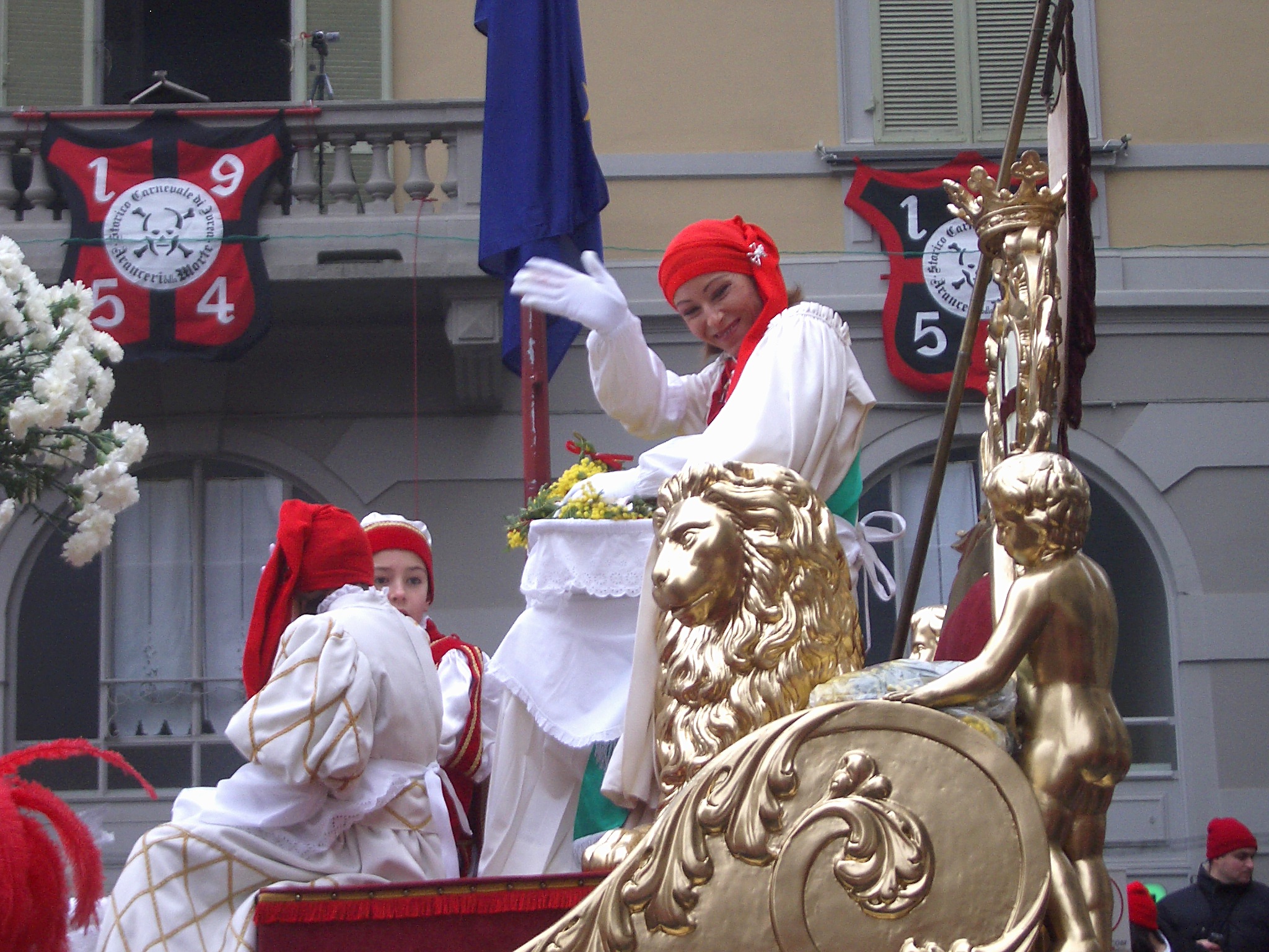 Carnival of Ivrea, La Mugnaia (The miller's daughter, heroine of the carnival) - 2008