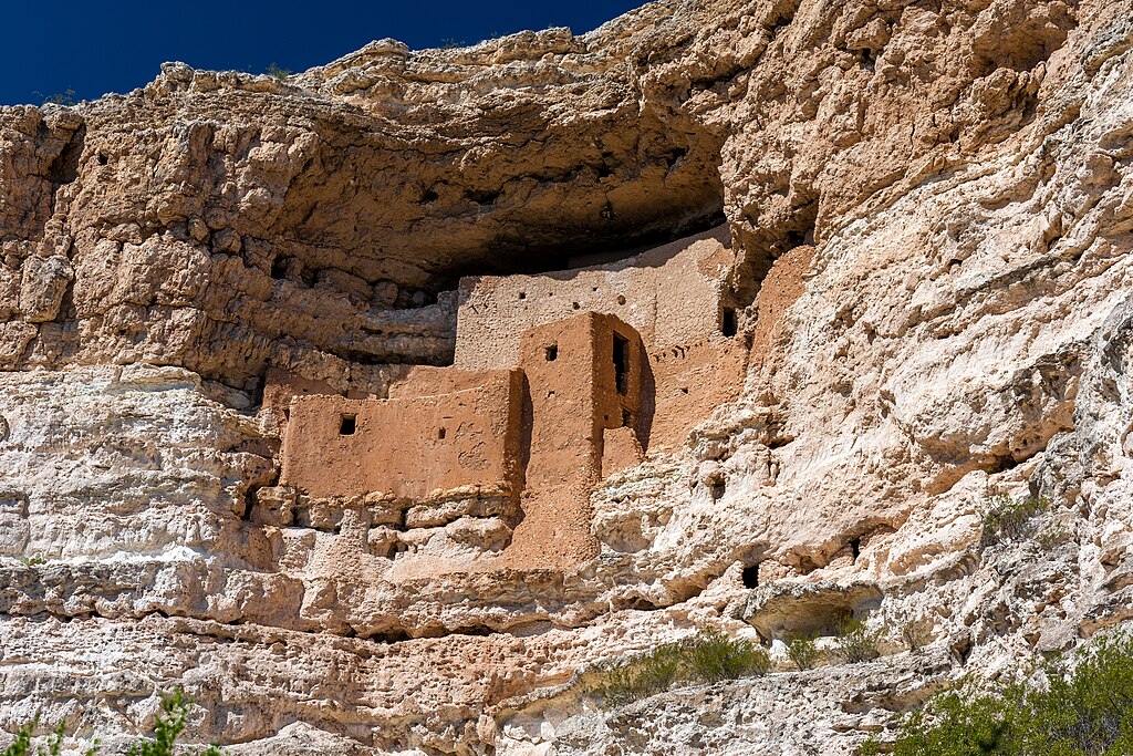 Montezuma Castle National Monument