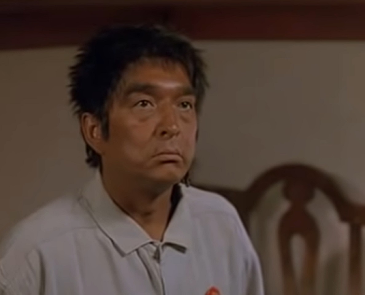 Screenshot of Ishi looking at side - from The Last of His Tribe (1992)