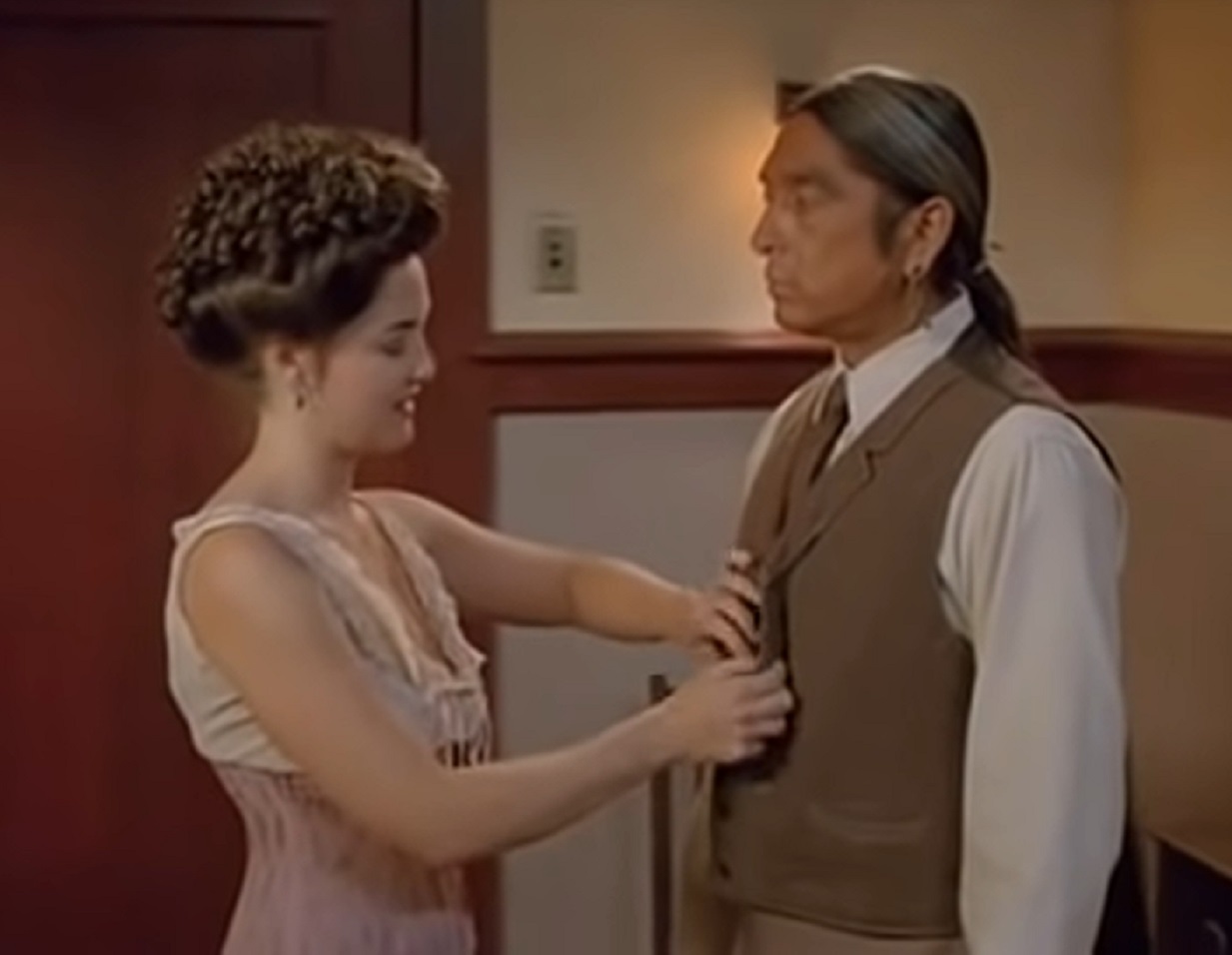 Screenshot of Ishi talking with other woman - from The Last of His Tribe (1992)