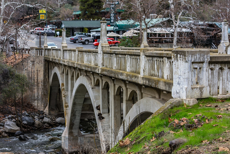 Landscape Photo of Three Rivers, California with bridge in front