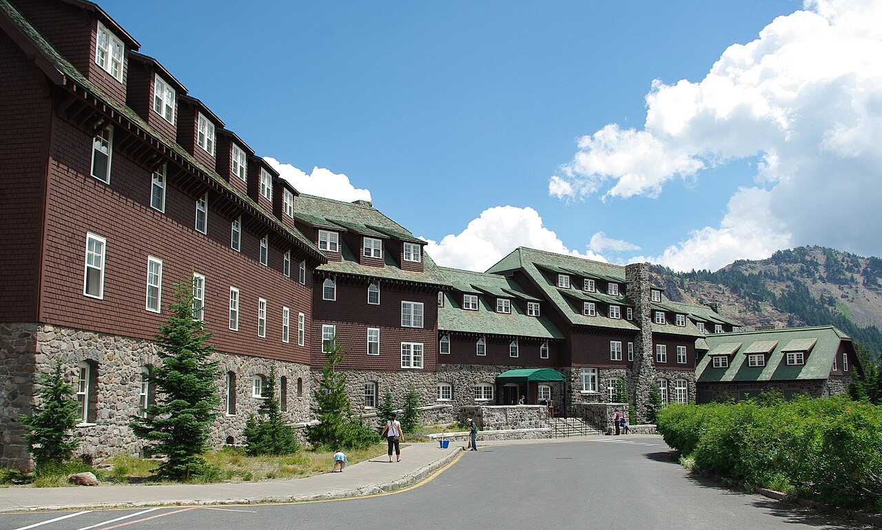 Crater Lake Lodge, Crater Lake National Park, Oregon
